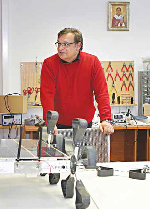 Mars a Holdra: Dr. Pacher Tibor és a Puli Space