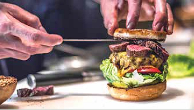 Japán luxus a tányéron: A Császár hamburgere