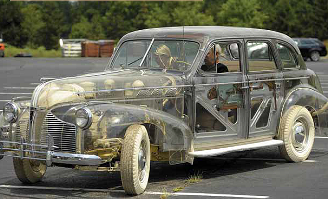 Pontiac Ghost Car – Az átlátszó csoda