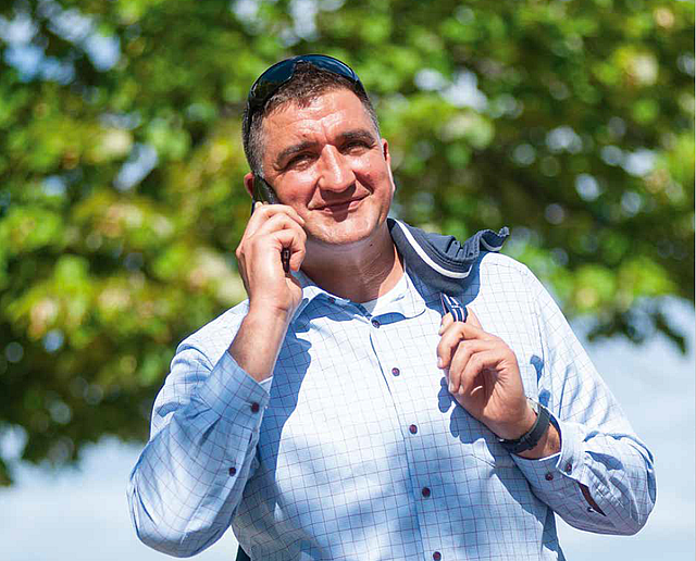 Dr. Molnár Tamás – Ingben a pólóban