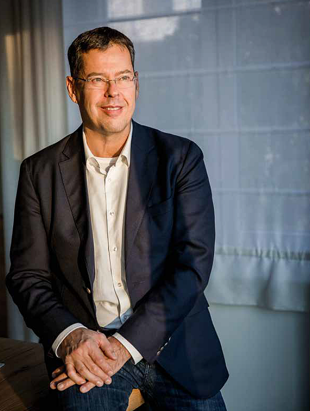 Dr. Jójárt Ferenc – A világpiac küszöbén