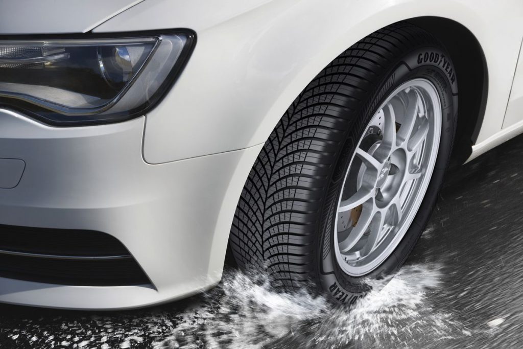 A Goodyear bemutatta díjnyertes Vector 4Seasons abroncsának harmadik generációját