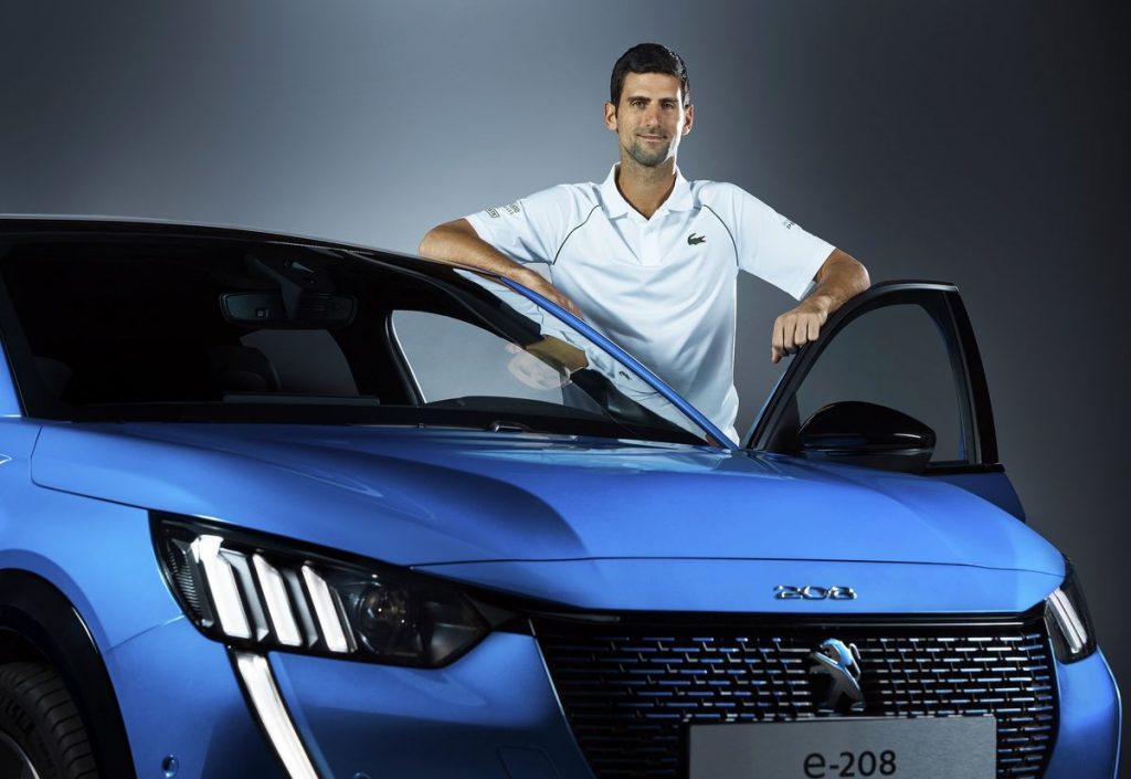 Djokovic új ásza a Peugeot e-208
