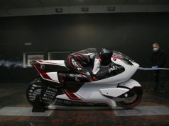 „A világ leggyorsabb elektromos motorja” White Motorcycle Concepts
