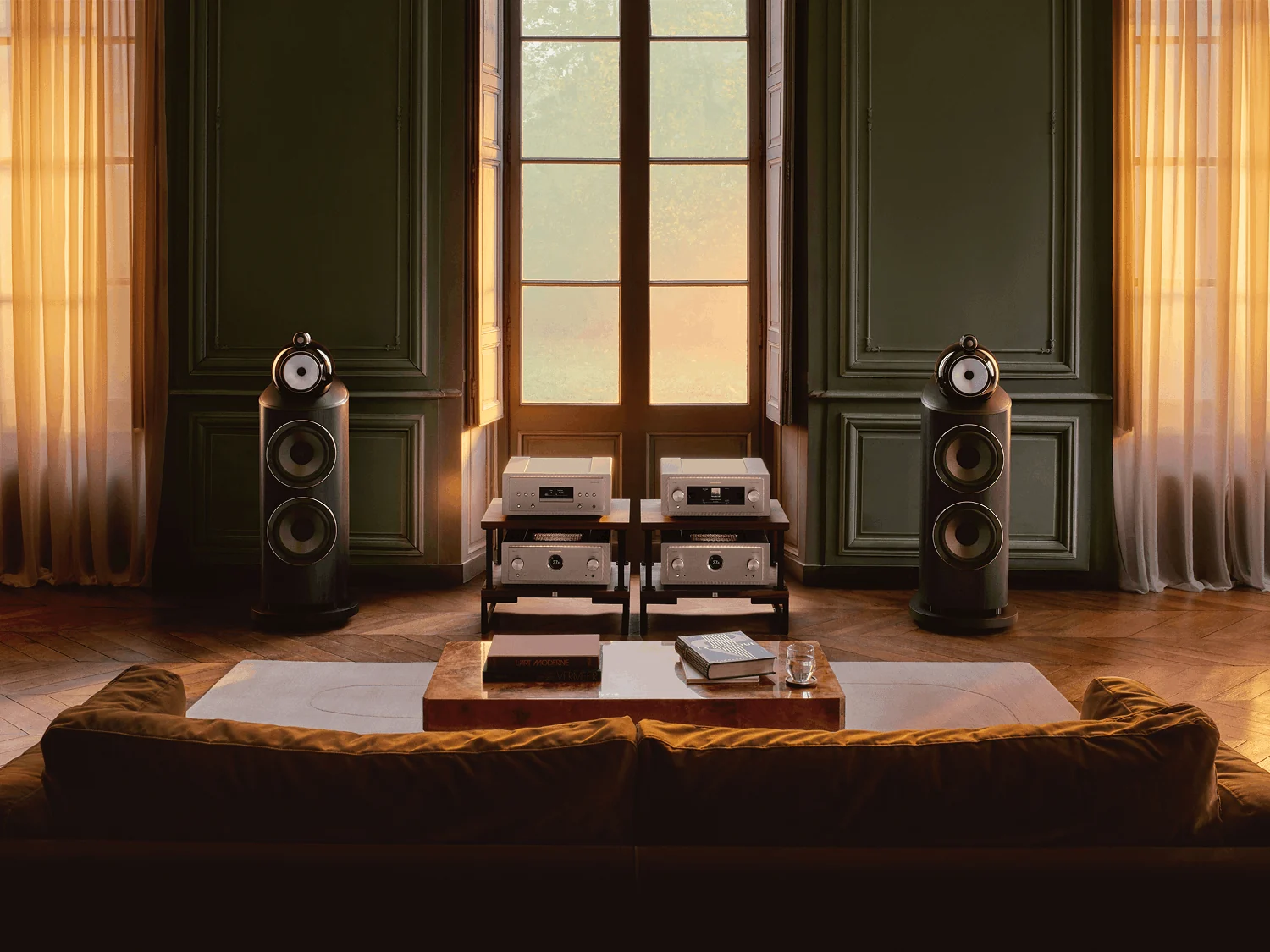 A Bowers & Wilkins 800 D5 hangfalpár egy elegáns nappaliban