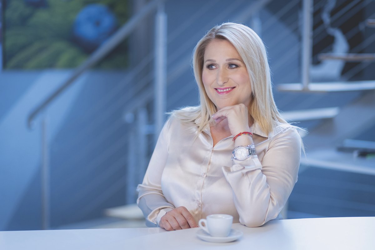 Méhész Mónika (Clean Up)
