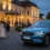 Geely elektromos SUV az Anna Grand Hotel előtt a 201. Anna-bál estéjén