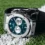 Hublot Classic Fusion Chronograph SNM Titanium zöld számlappal egy futballpálya vonalán