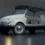 Nyitott karosszériás, fehér Fiat 500 Spiaggina restomod csíkos vászontetővel